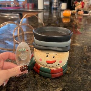 Gold Canyon Snowman Wax Warmer with Black and Red Accents